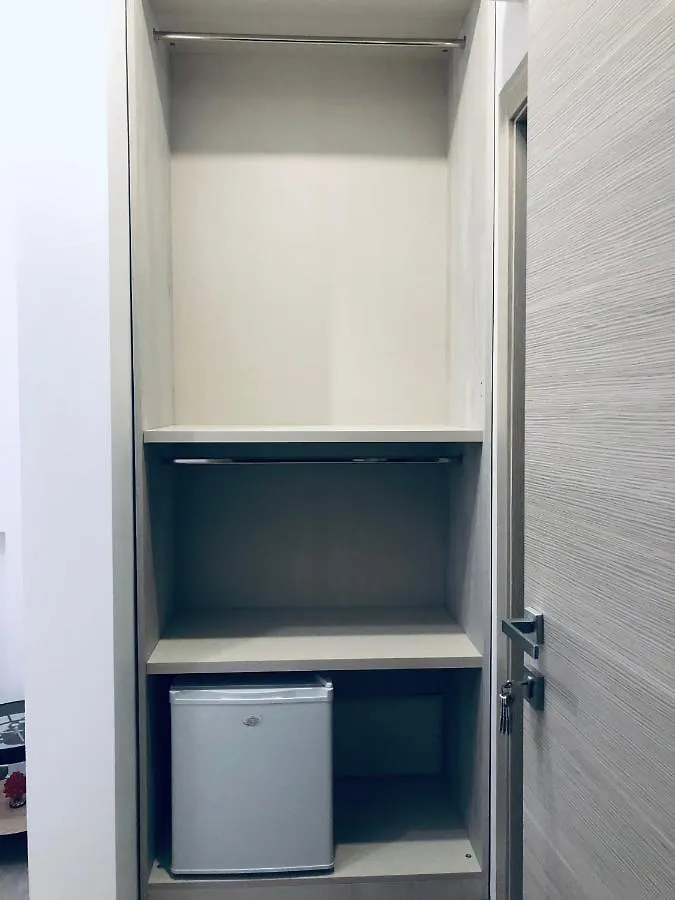 I Mori - Holiday Rooms Lascari Πανσιόν