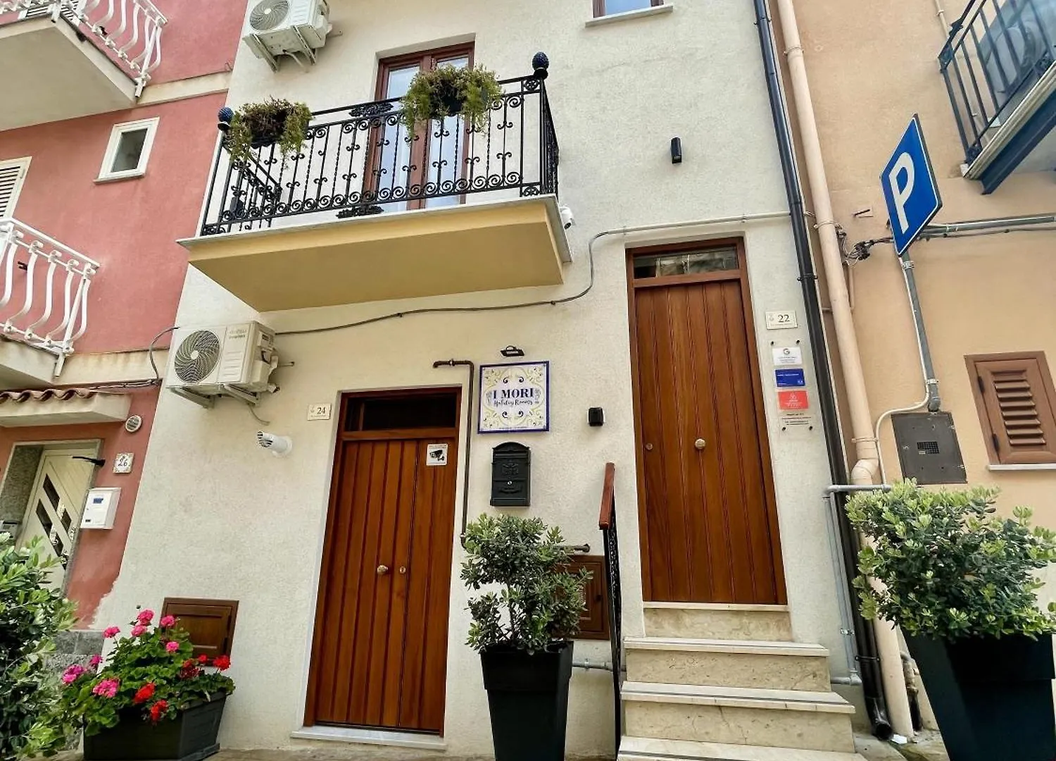 I Mori - Holiday Rooms Lascari Πανσιόν